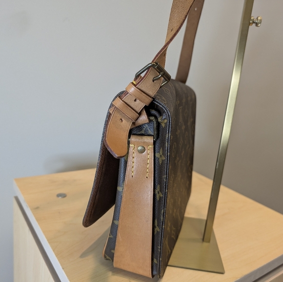 Louis Vuitton Cartouchiere GM - Picture 7 of 9